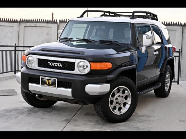 2011 Toyota FJ Cruiser Base for sale in Montclair, CA