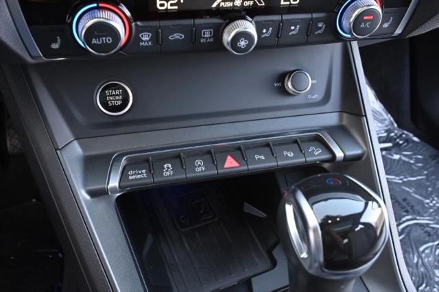 2021 Audi Q3 Premium Plus 45 TFSI S line quattro Tiptronic