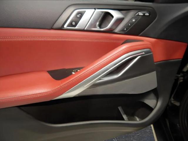 2021 BMW X6 xDrive40i