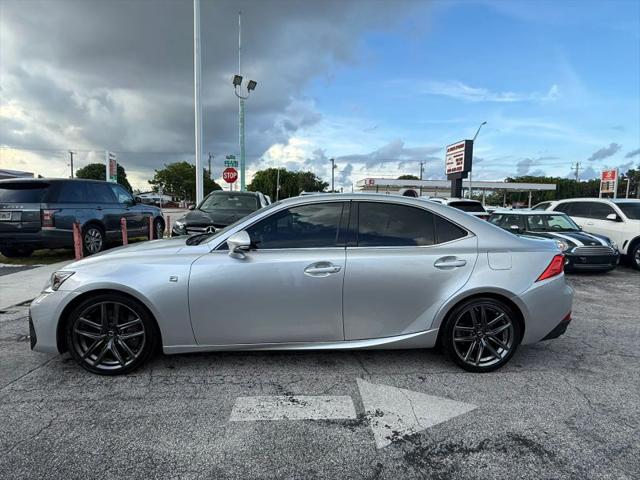 2019 Lexus IS 300 300