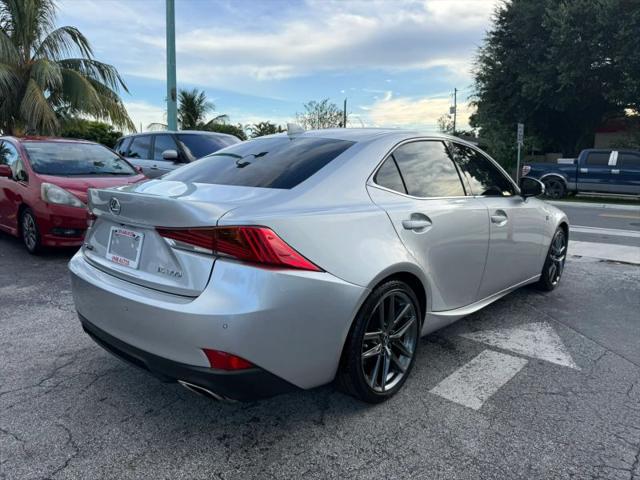 2019 Lexus IS 300 300