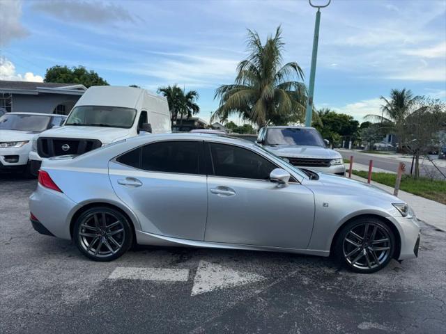 2019 Lexus IS 300 300