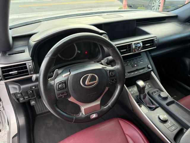 2019 Lexus IS 300 300