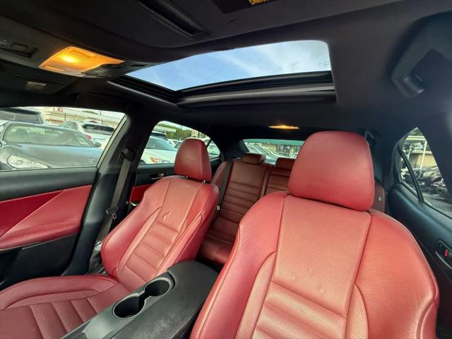 2019 Lexus IS 300 300