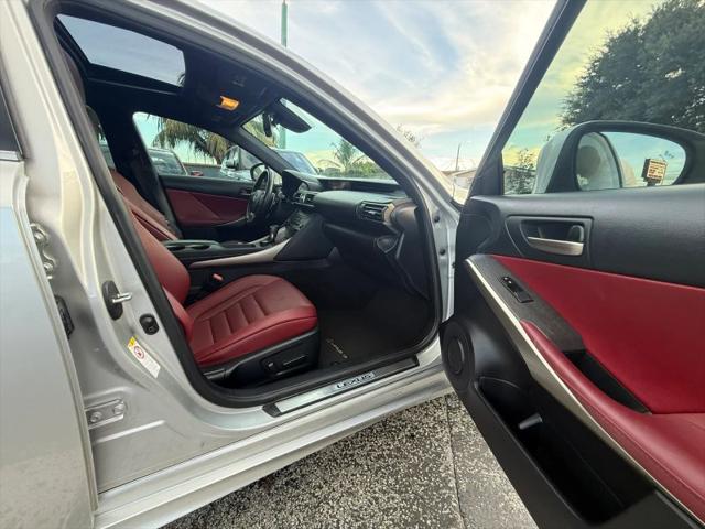 2019 Lexus IS 300 300