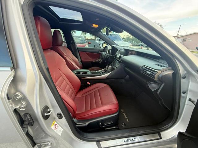 2019 Lexus IS 300 300