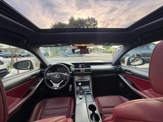 2019 Lexus IS 300 300