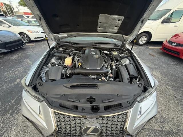 2019 Lexus IS 300 300