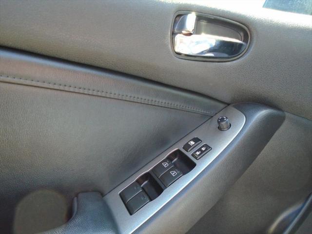 2012 Nissan Altima 3.5 SR