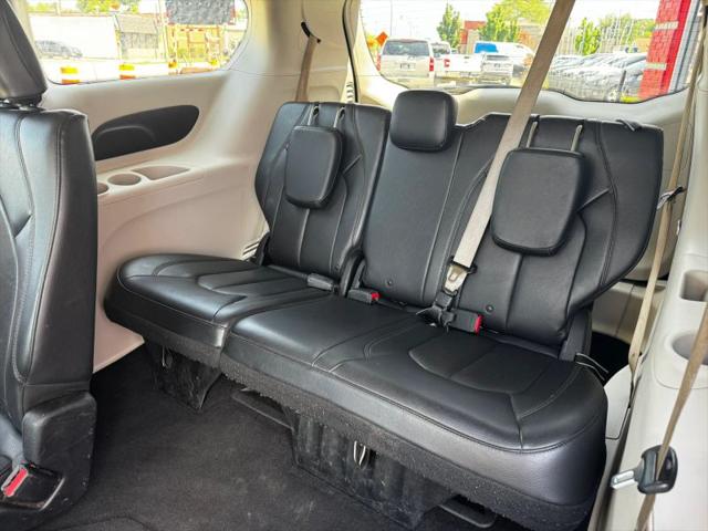 2018 Chrysler Pacifica Touring L