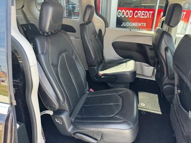 2018 Chrysler Pacifica Touring L