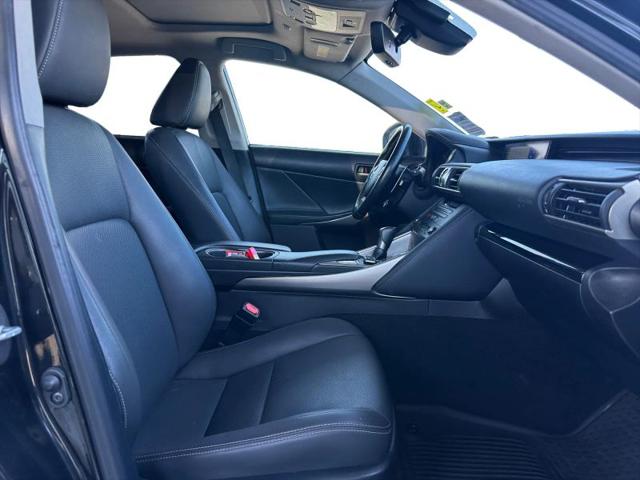 2020 Lexus IS 300 300