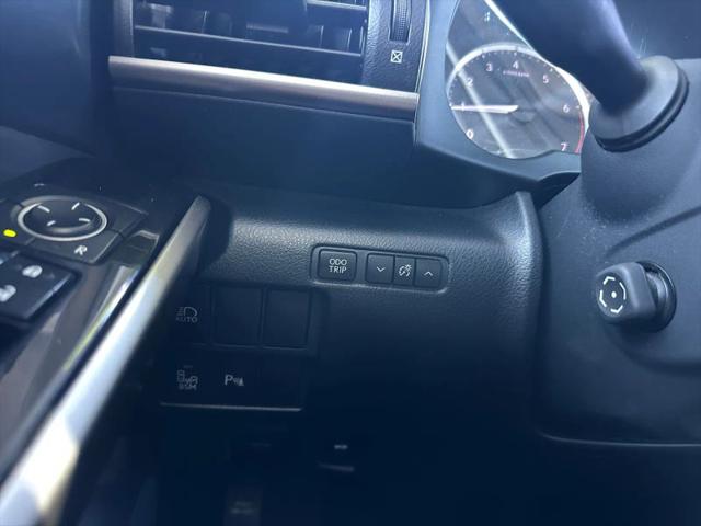 2020 Lexus IS 300 300