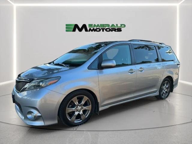 2017 Toyota Sienna SE 8 Passenger for sale in Blaine, WA