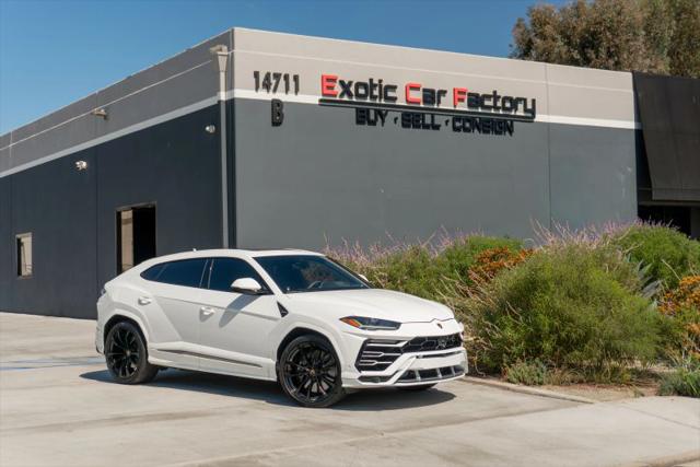 2022 Lamborghini Urus Graphite Capsule for sale in Tustin, CA