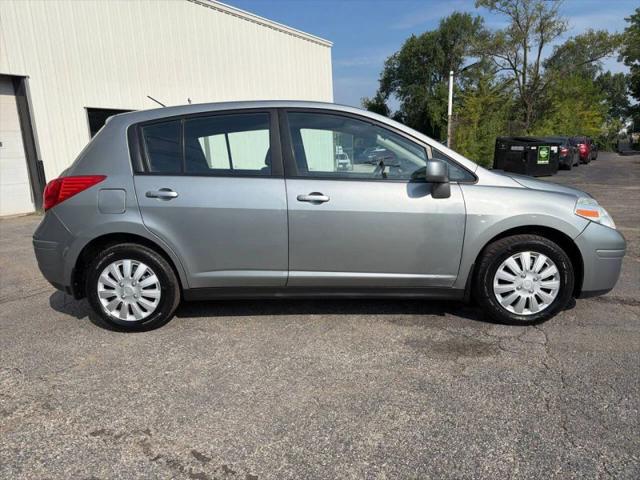 2011 Nissan Versa 1.8S