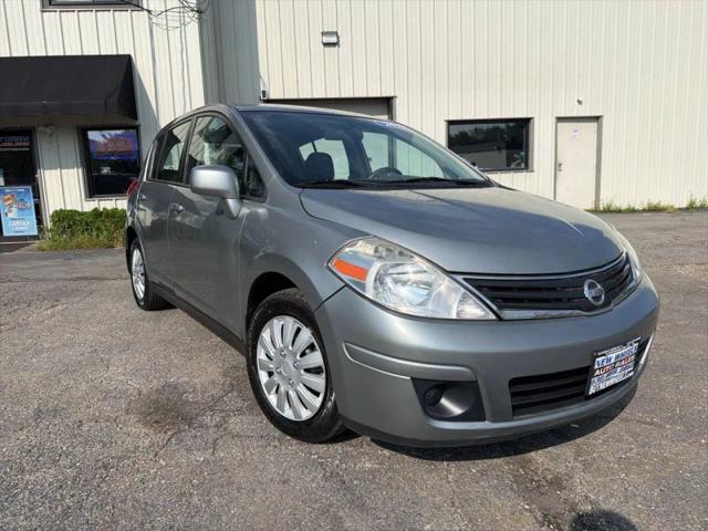 2011 Nissan Versa 1.8S