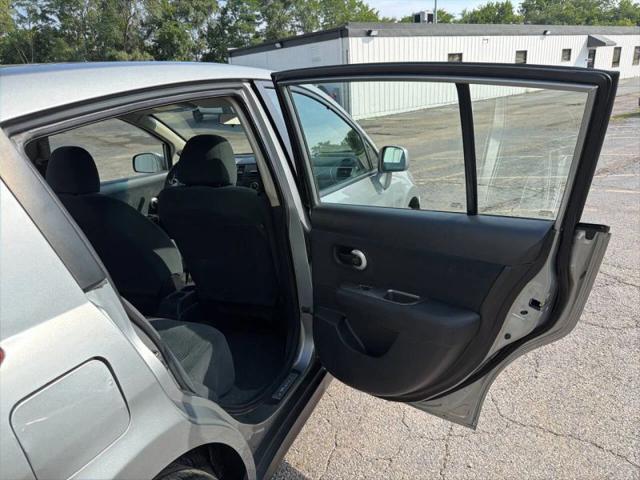2011 Nissan Versa 1.8S