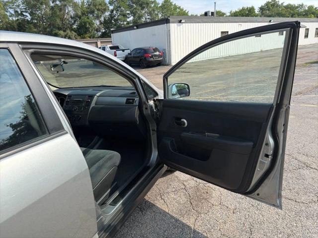 2011 Nissan Versa 1.8S