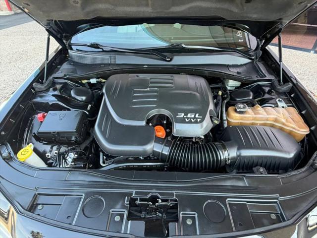 2014 Chrysler 300 Uptown Edition