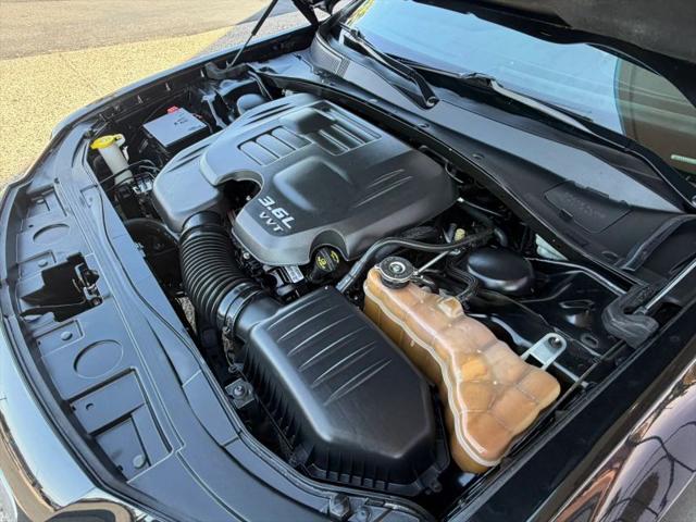 2014 Chrysler 300 Uptown Edition