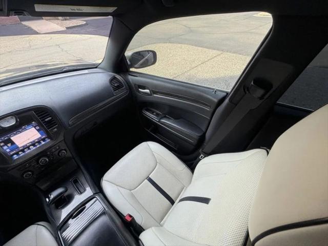 2014 Chrysler 300 Uptown Edition