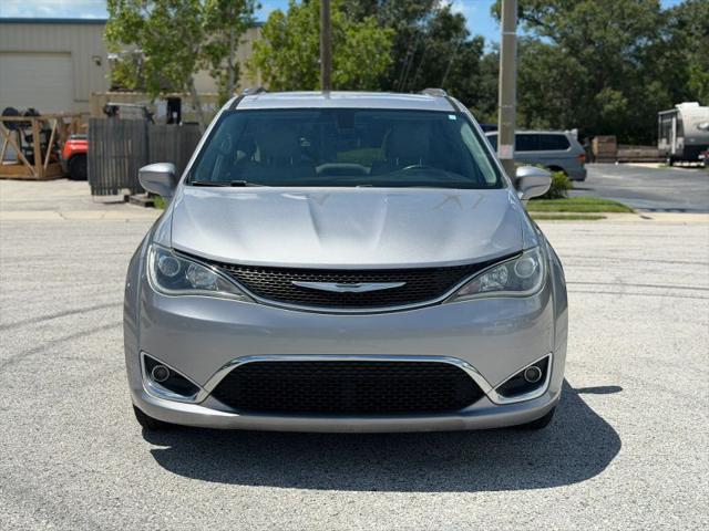 2017 Chrysler Pacifica Touring-L Plus