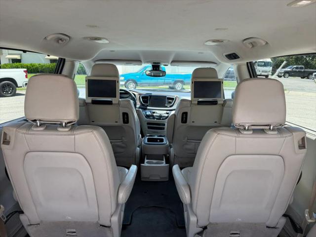 2017 Chrysler Pacifica Touring-L Plus