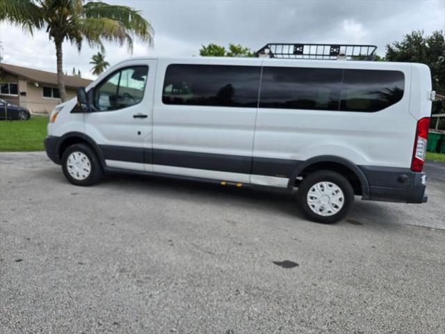 2017 Ford Transit XLT