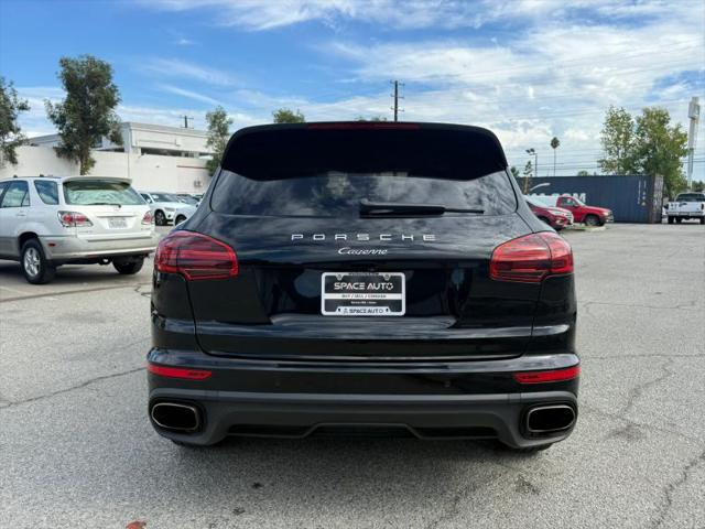 2016 Porsche Cayenne Base