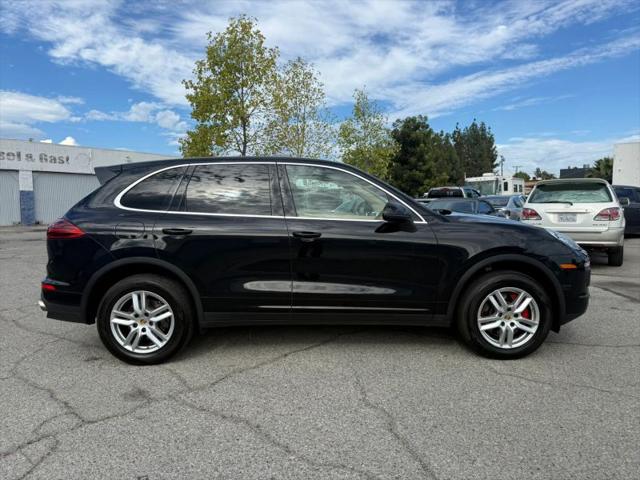 2016 Porsche Cayenne Base