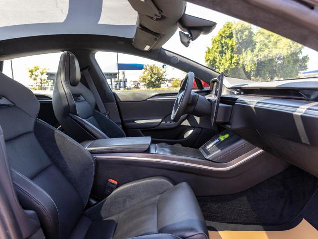 2024 Tesla Model S Plaid Tri Motor All-Wheel Drive