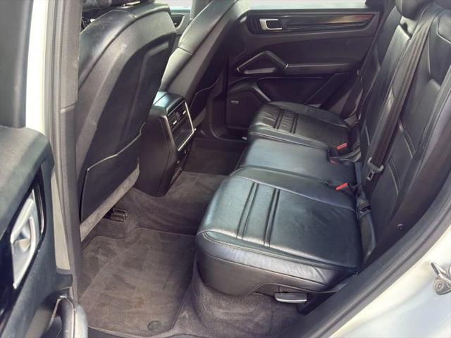 2019 Porsche Cayenne Base