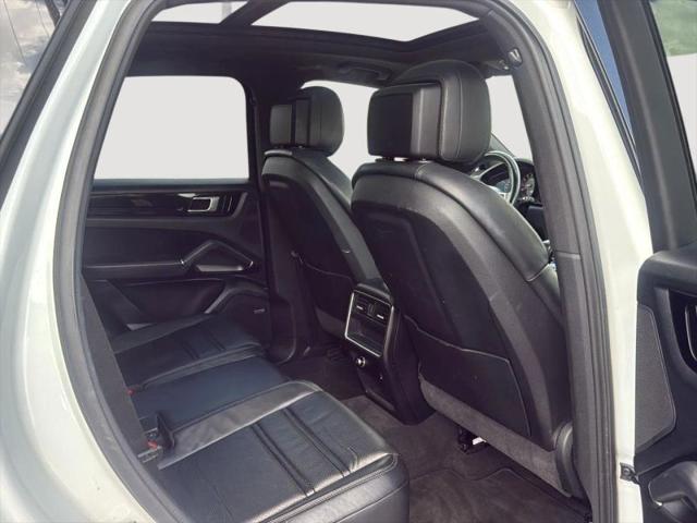 2019 Porsche Cayenne Base