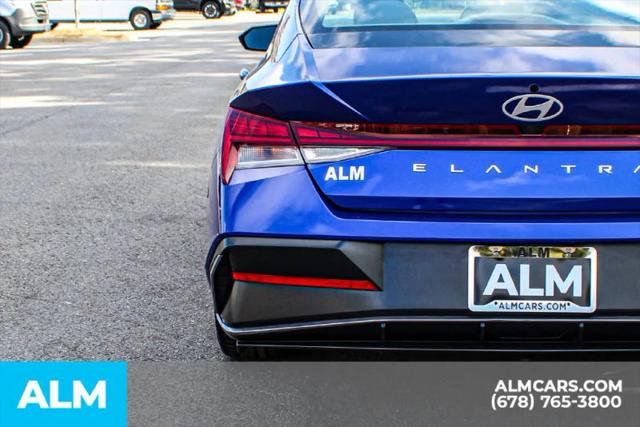 2025 Hyundai Elantra SEL Convenience