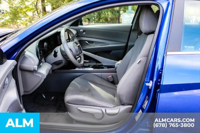 2025 Hyundai Elantra SEL Convenience