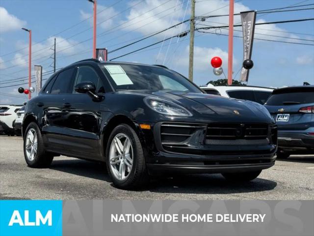 2025 Porsche Macan T