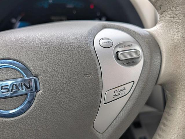 2012 Nissan LEAF SL