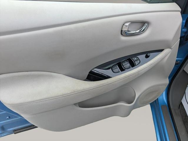 2012 Nissan LEAF SL