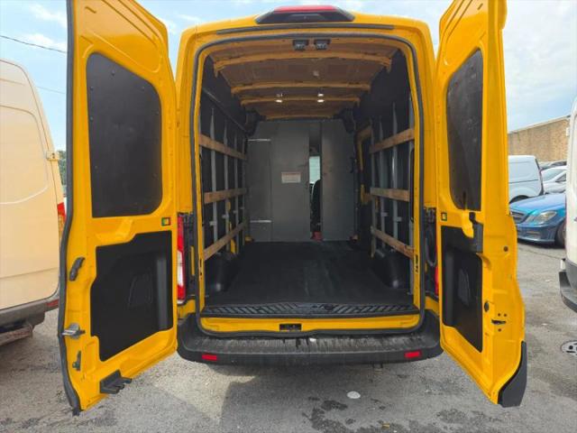 2022 Ford Transit Extended Length