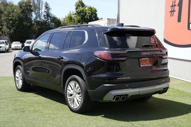 2024 GMC Acadia Elevation