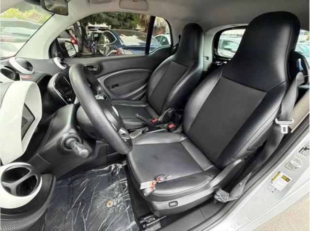 2016 smart fortwo Passion