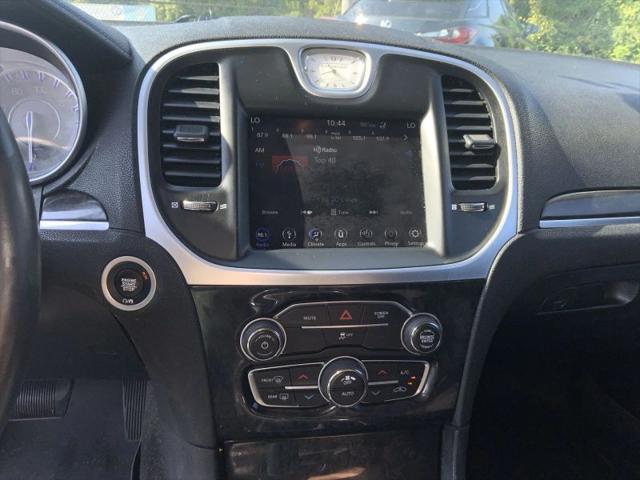 2019 Chrysler 300 Limited