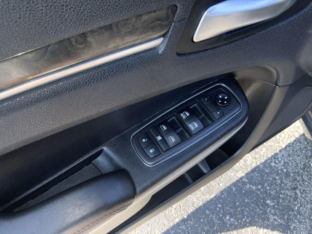 2019 Chrysler 300 Limited