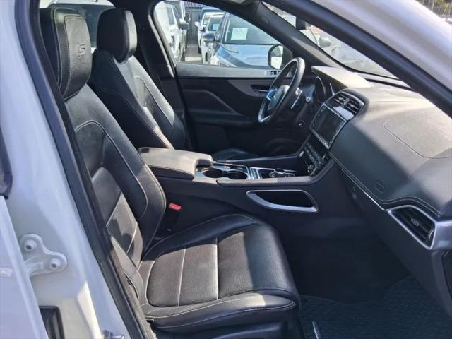 2017 Jaguar F-PACE S