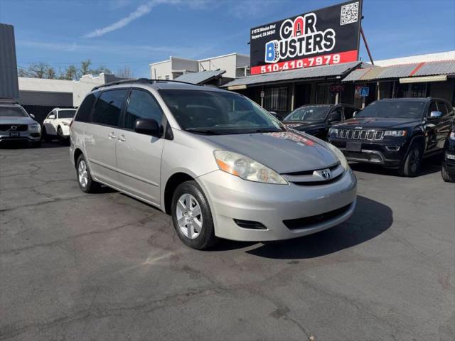 2006 Toyota Sienna LE for sale in Hayward, CA