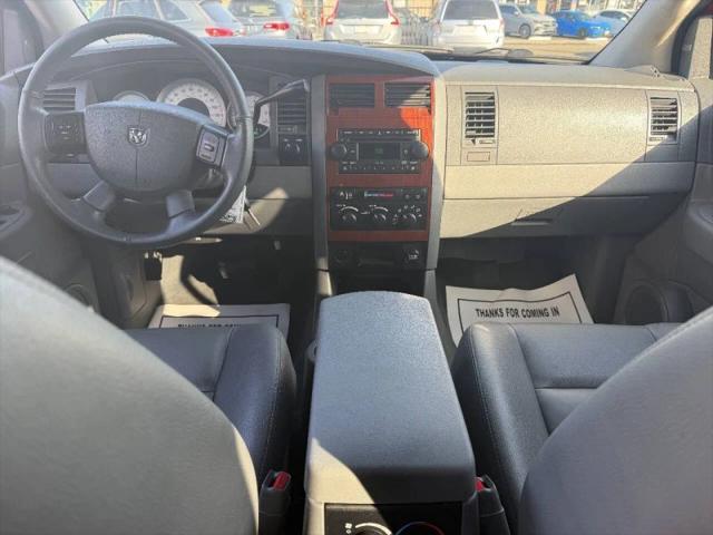 2005 Dodge Durango SLT