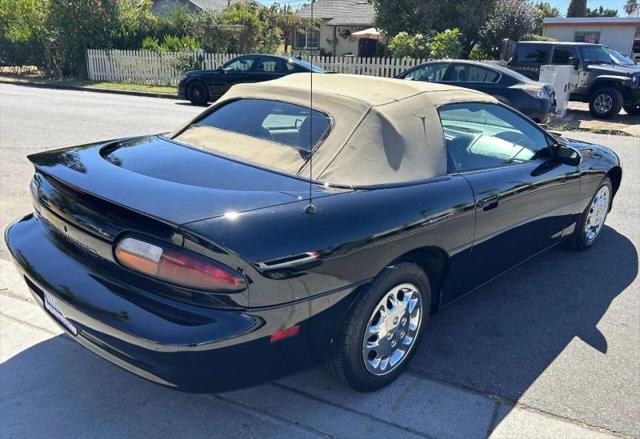 1997 Chevrolet Camaro Base