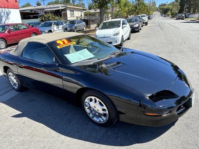 1997 Chevrolet Camaro Base
