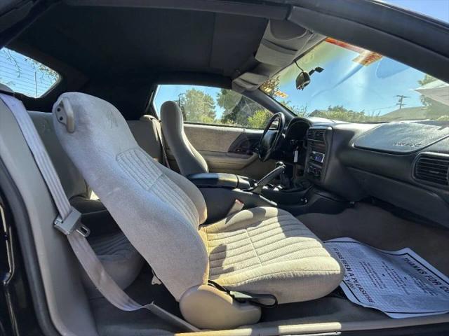 1997 Chevrolet Camaro Base